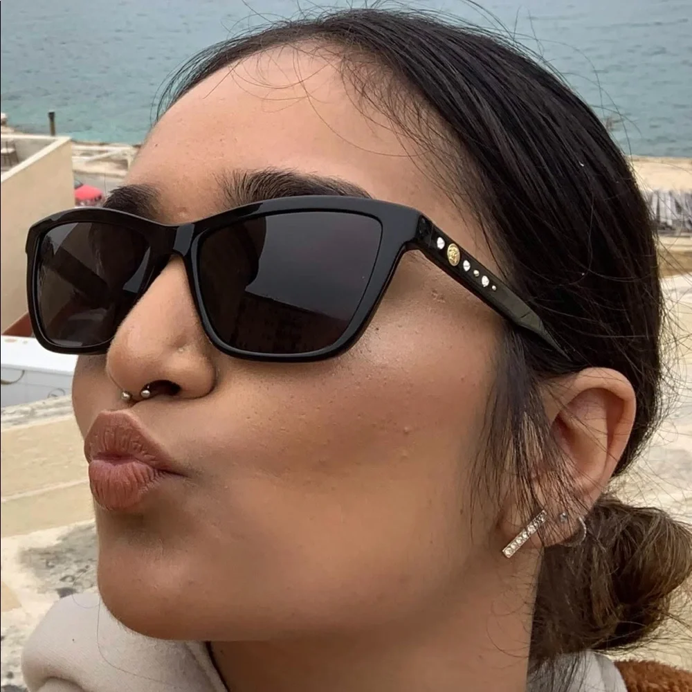 Versace Sunglasses - Picture 9 of 12